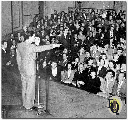 From the Ritz Theater in New York, Bert Parks is Quiz Master at ABC's "Break The Bank" on Fridays ("Radio Mirror", Jan 1947).